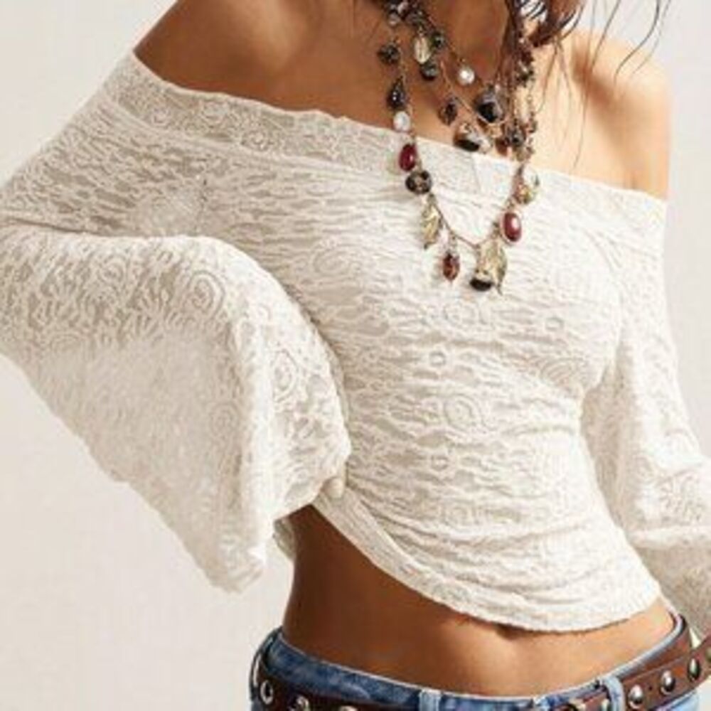 White Casual Women's Boho Knit Lace Off Shoulder Flare Sleeve Fitted Top